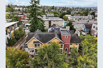 4202 Linden Avenue N, Seattle, WA 98103 - Photo 33