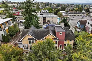 4202 Linden Ave N, Seattle, WA 98103 - Photo 33