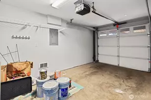 4202 Linden Ave N, Seattle, WA 98103 - Photo 27