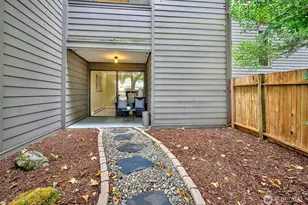 13820 NE 65th St, Redmond, WA 98052 - Photo 17