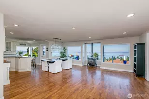 5037 33rd Ave W, Everett, WA 98203 - Photo 9