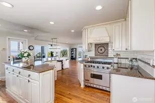 5037 33rd Ave W, Everett, WA 98203 - Photo 13