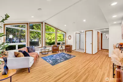 21010 68th Street Court E, Bonney Lake, WA 98391 - Photo 5