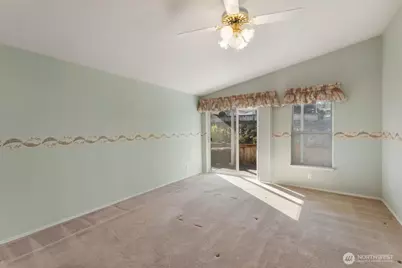 8902 60th Avenue E #79, Puyallup, WA 98371 - Photo 13
