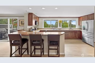 12509 206th Place SE, Issaquah, WA 98027 - Photo 11