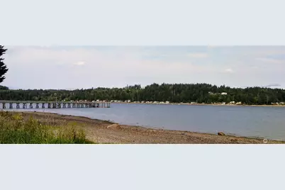 18350 E State Route 3 #Upper, Allyn, WA 98524 - Photo 17