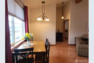 18350 E State Route 3 #Upper, Allyn, WA 98524 - Photo 7