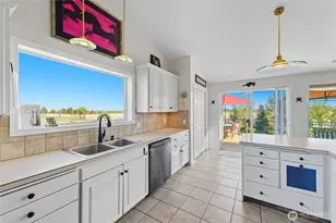 288 Meadowlark Ln, Touchet, WA 99360 - Photo 9