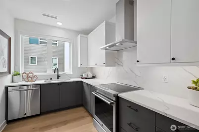 12237 137th Place NE #2807, Redmond, WA 98052 - Photo 11