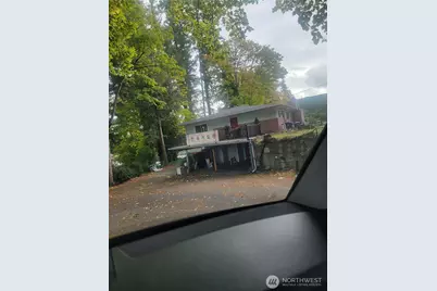 18929 Highway 99, Lynnwood, WA 98036 - Photo 1
