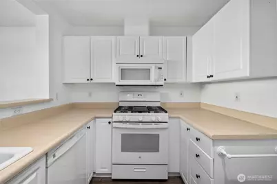 6611 Millstone Lane SE #F101, Lacey, WA 98513 - Photo 21