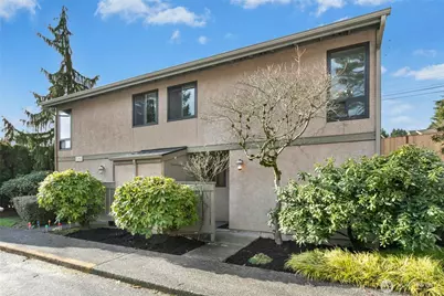10002 NE 138th Place #T1, Kirkland, WA 98034 - Photo 1