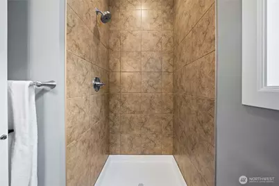 13416 186th Avenue E, Bonney Lake, WA 98391 - Photo 25