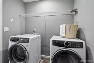 13416 186th Ave E, Bonney Lake, WA 98391 - Photo 31