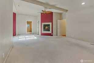 6110 91st St E, Puyallup, WA 98371 - Photo 11