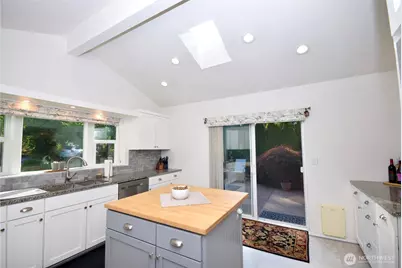 136 Sunset Place, Sequim, WA 98382 - Photo 11