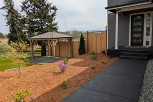 2273 Douglas Rd, Ferndale, WA 98248 - Photo 3