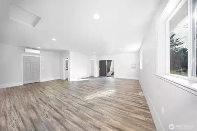 672 SE Mount Olympus Avenue, Ocean Shores, WA 98569 - Photo 19