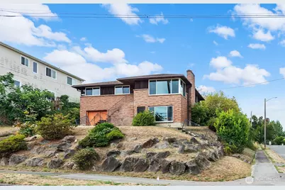 2601 23rd Avenue S, Seattle, WA 98144 - Photo 1