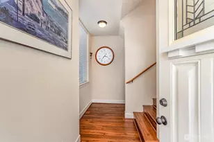 325 Chelan Pl NE, Renton, WA 98059 - Photo 3