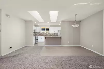 4505 7th Street SE #13, Puyallup, WA 98374 - Photo 7