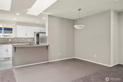 4505 7th Street SE #13, Puyallup, WA 98374 - Photo 5