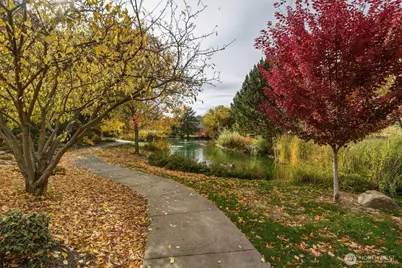 673 SE Whimbrel Loop, College Place, WA 99324 - Photo 35