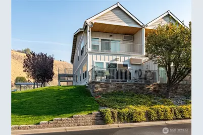 23772 Crescent Bay Drive NW #107, Quincy, WA 98848 - Photo 1
