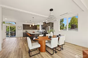 12037 Fremont Ave N, Seattle, WA 98133 - Photo 9