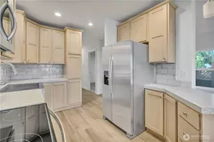 3241 S 181st Pl, SeaTac, WA 98188 - Photo 13