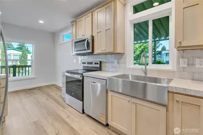 3241 S 181st Place #133, SeaTac, WA 98188 - Photo 15