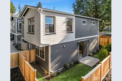 1919 3rd Street, Kirkland, WA 98033 - Photo 1
