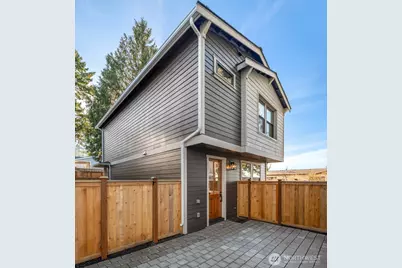 1919 3rd Street, Kirkland, WA 98033 - Photo 1