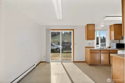 17513 6th Ave Court E, Spanaway, WA 98387 - Photo 7