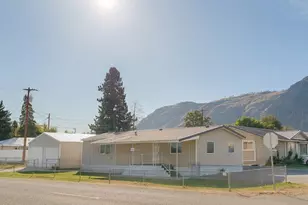 207 Ferry Ave E, Brewster, WA 98812 - Photo 11