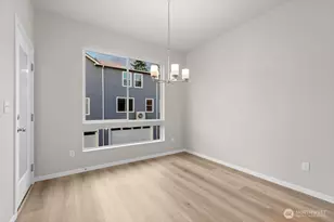 7027 Rainier Dr, Everett, WA 98203 - Photo 17