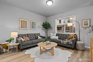 7027 Rainier Dr, Everett, WA 98203 - Photo 11