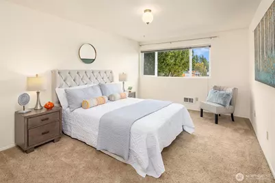 7064 35th Avenue NE #13, Seattle, WA 98115 - Photo 11