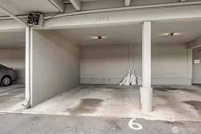 7064 35th Avenue NE #13, Seattle, WA 98115 - Photo 19