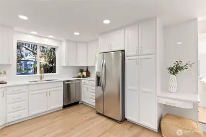 18542 Stone Avenue N, Shoreline, WA 98133 - Photo 13