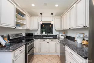 18344 Wallingford Ave N, Shoreline, WA 98133 - Photo 17