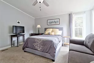 19035 SE 163rd St, Renton, WA 98058 - Photo 13