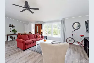 19035 SE 163rd Street, Renton, WA 98058 - Photo 11