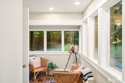 14855 Phelps Road NE, Bainbridge Island, WA 98110 - Photo 9