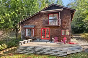 14855 Phelps Rd NE, Bainbridge Island, WA 98110 - Photo 3