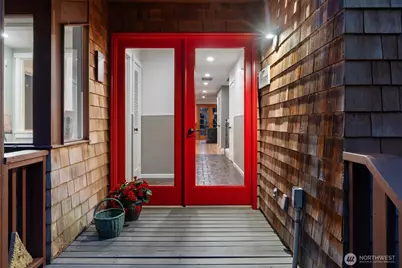 14855 Phelps Road NE, Bainbridge Island, WA 98110 - Photo 5