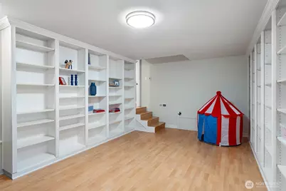 14855 Phelps Road NE, Bainbridge Island, WA 98110 - Photo 35