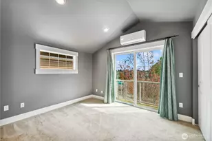 8403 8th Ave NW, Seattle, WA 98117 - Photo 9