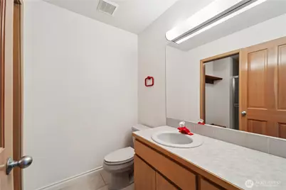 19749 53rd Avenue NE, Lake Forest Park, WA 98155 - Photo 21