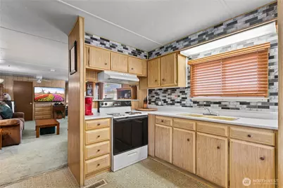 2522 Old Hwy 99 S Road #2, Mount Vernon, WA 98273 - Photo 9